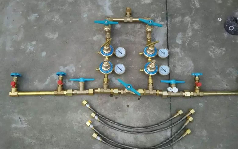 医院供氧汇流排