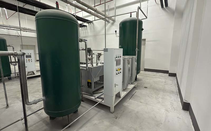 医用气体气源形式选择的技术标准与配置规范